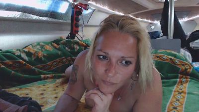 Doucelouve9 webcam model stream image