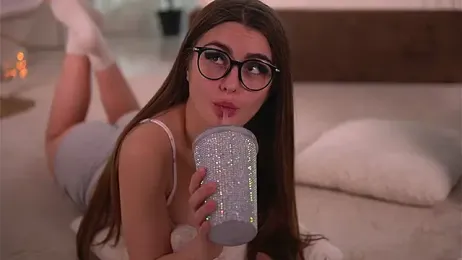 KaylaBray webcam stripchat model stream image