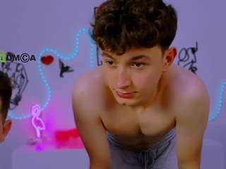 leo-valor webcam camsoda model stream image