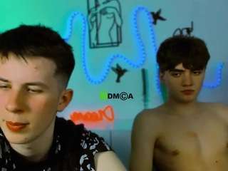 leo-valor webcam model stream image