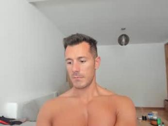 roberto4ever webcam chaturbate model stream image