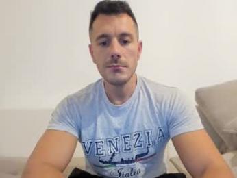 roberto4ever webcam chaturbate model stream image