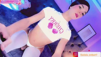 Amira_Ember webcam cam4 model stream image