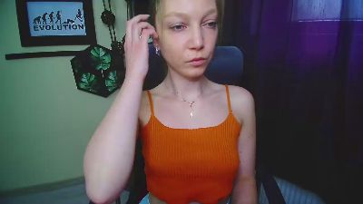 kiss_Emilly webcam model stream image