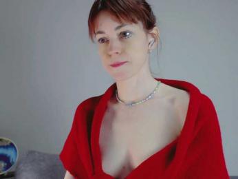 LiluBarbarian webcam bongacams model stream image