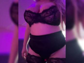 VictoriaFoxxx webcam model stream image