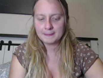 scartit webcam model stream image