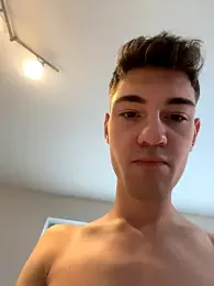 Moonlightxxxl webcam model stream image