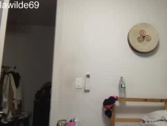 lolita_wilde390 webcam chaturbate model stream image