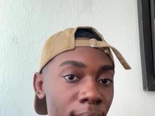 Ebony Malcon webcam model stream image