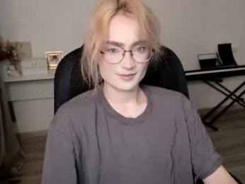 _meow_neko_ webcam model stream image
