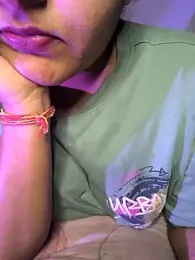 drakezone webcam model stream image