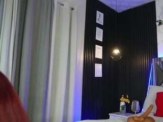 charlottee-4 webcam model stream image