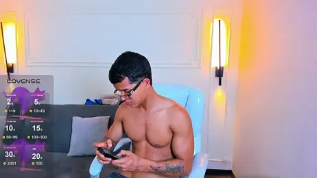 Paradise_boy_s webcam model stream image