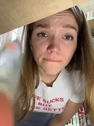 StreetSquirt webcam model stream image