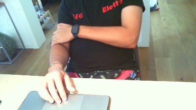 EMME_Emme webcam model stream image