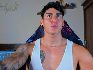Taylor Mclane webcam model stream image
