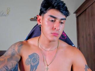 Taylor Mclane webcam model stream image
