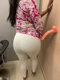 Akshay_Arpita webcam stripchat model stream image