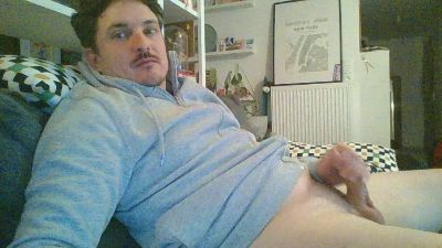 moinuxxx webcam cam4 model stream image