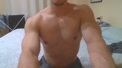 hotcarl_ webcam model stream image