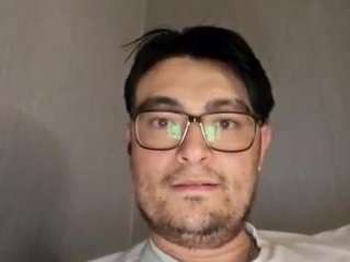 hornyasianman webcam model stream image