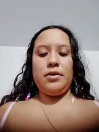 You-sexy-starr webcam stripchat model stream image