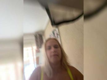 Anna_Monik webcam model stream image