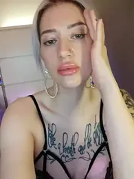 Gina-Lumara webcam stripchat model stream image
