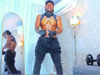 Riko Brown webcam flirt4free model stream image