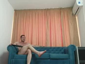 blond_god webcam model stream image