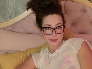 Dixie Evans webcam model stream image