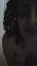 Shayinez webcam model stream image