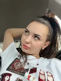 PrincessaHill_ webcam model stream image