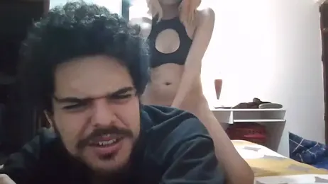 Hot_Contrasts webcam model stream image