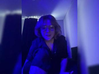 Alexandra-113 webcam model stream image