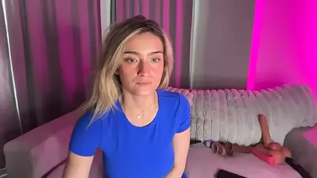 meggsworld webcam stripchat model stream image