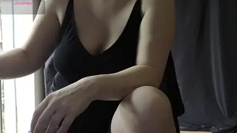 Mia_G0ld webcam stripchat model stream image
