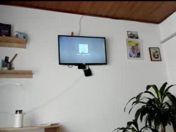 manucute_23_ webcam model stream image