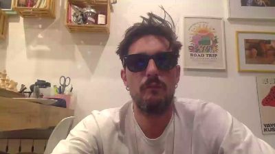 Bruce9090 webcam model stream image