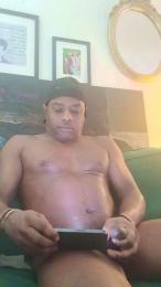 Tonypole83 webcam model stream image
