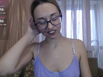 divakisss webcam model stream image