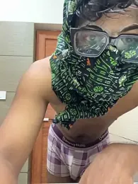 dashingdih webcam model stream image