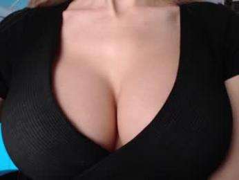 sweet_lil_thing webcam chaturbate model stream image