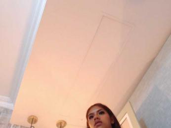 AdeleVega webcam bongacams model stream image