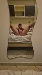 Mimaxxx1 webcam model stream image