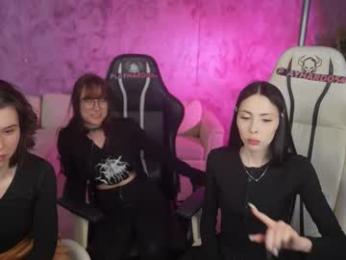 bright_diamonds_054 webcam chaturbate model stream image