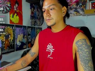 Dareth View webcam model stream image