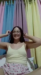 helenastiippp webcam stripchat model stream image