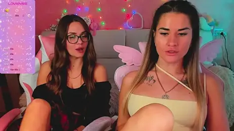 hotty_girls_here webcam model stream image